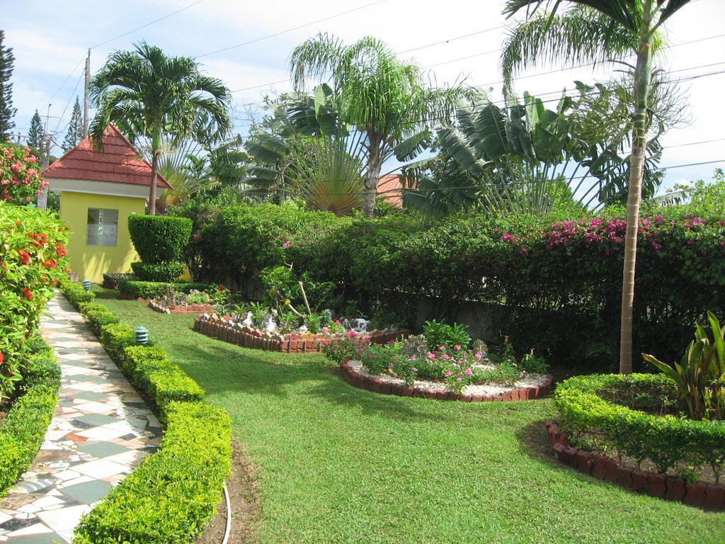 Villa Sonate ランアウェイ・ベイ エクステリア 写真