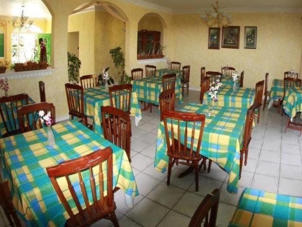 Villa Sonate ランアウェイ・ベイ エクステリア 写真